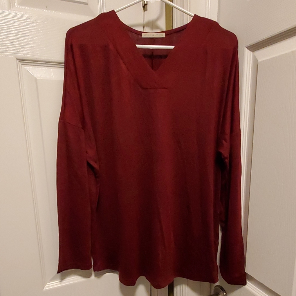 Active USA Size XL Top